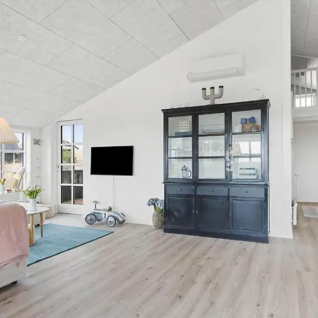 Lk1914-lokken-karens-klit-1 Holiday home *